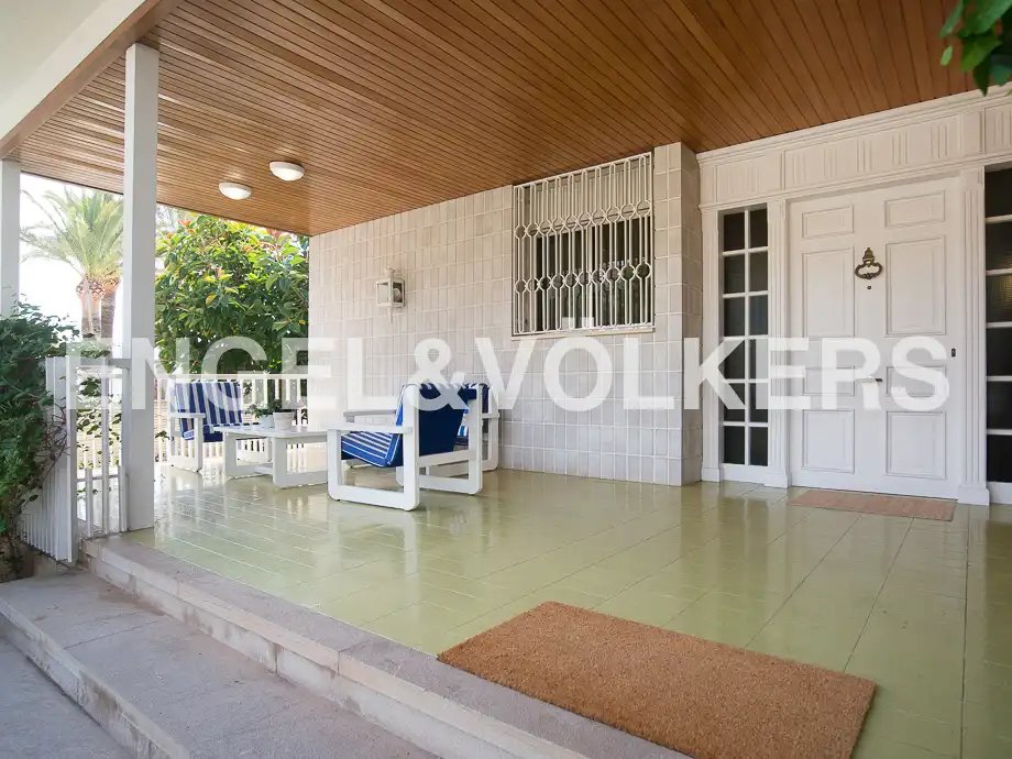 Casa de 636 m² en Benicasim