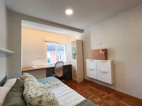 Piso de 89 m² en Pamplona
