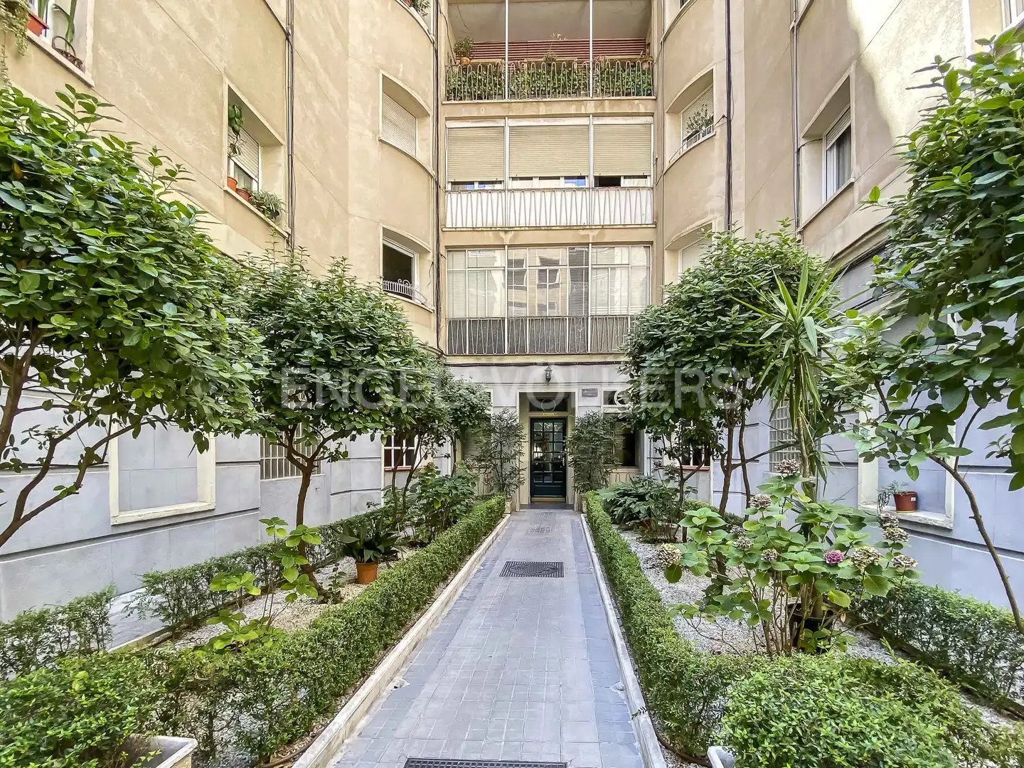Wohnung 102 m² in Madrid