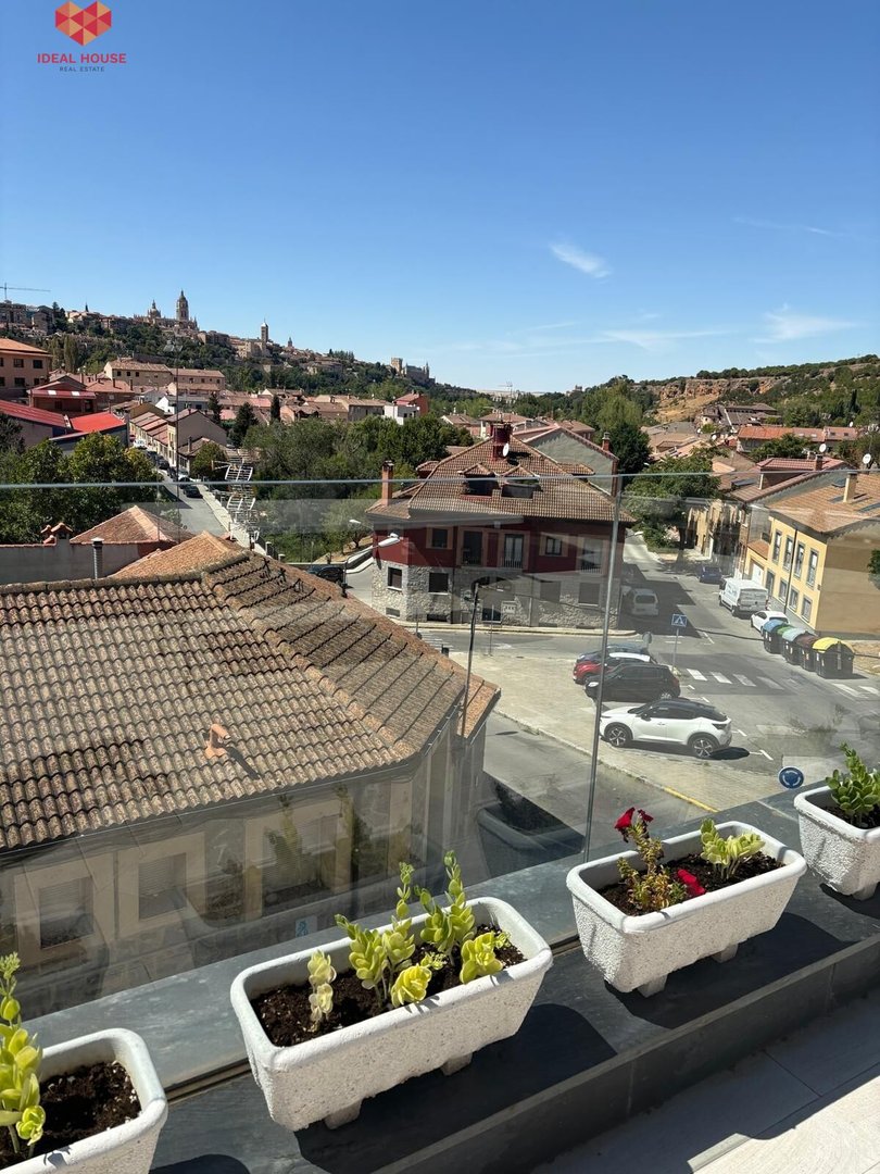Casa de 210 m² en Segovia