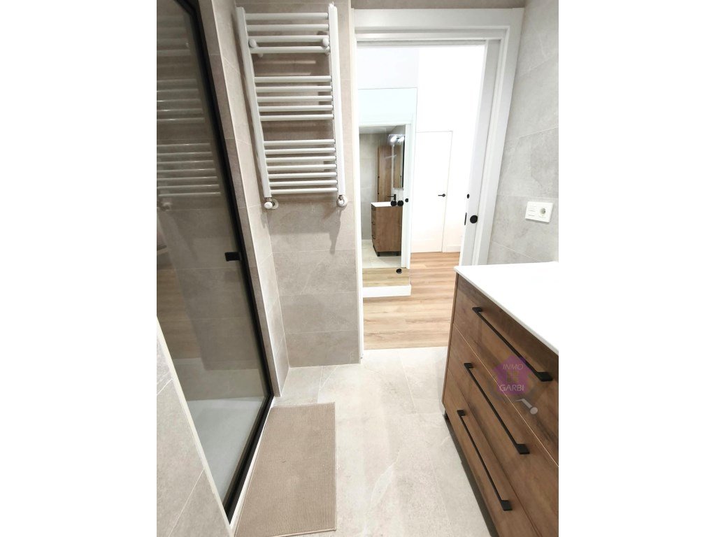 Pis de 85 m² a Sant Sebastià