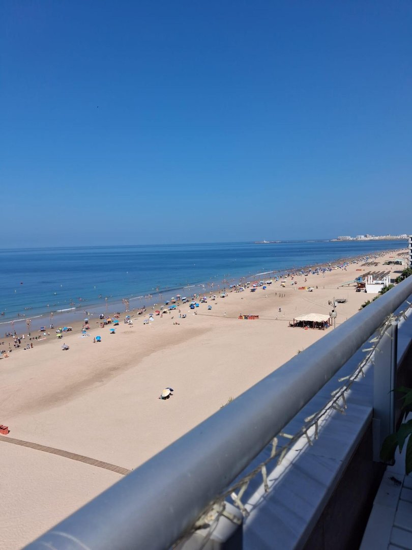 Pis de 50 m² a Cádiz