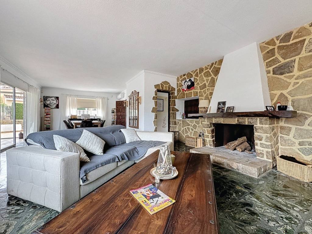 Casa de 200 m² a l'Alfàs del Pi