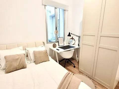 Habitación 200 m², Madrid