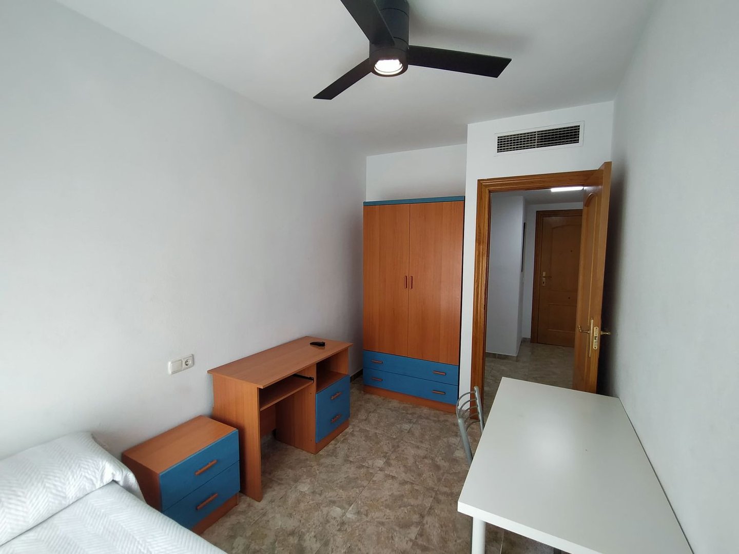 Pis de 100 m² a Almeria