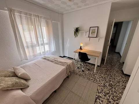 Habitación 120 m², Elche