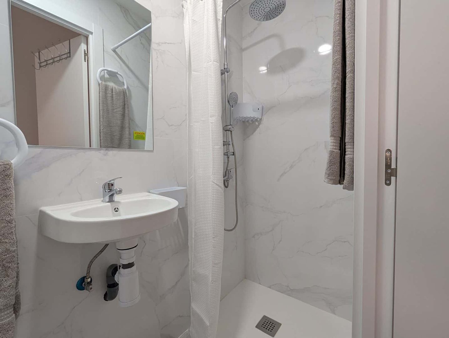 Zimmer zur Miete, Madrid