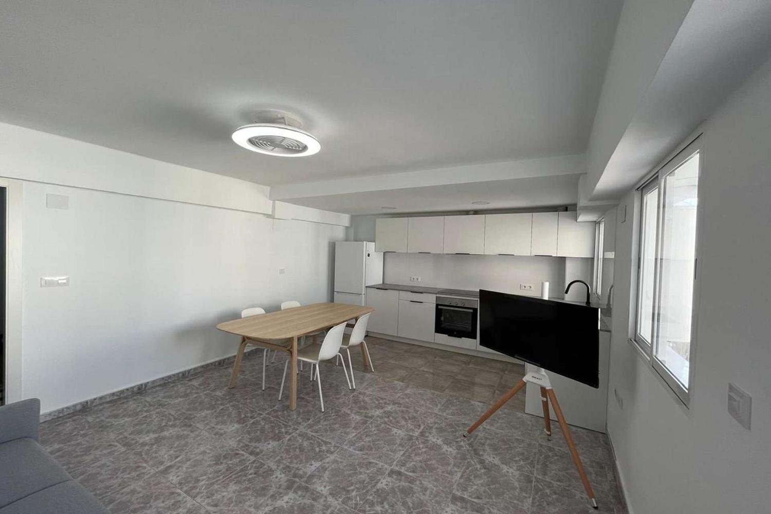 Zimmer 100 m², Valencia