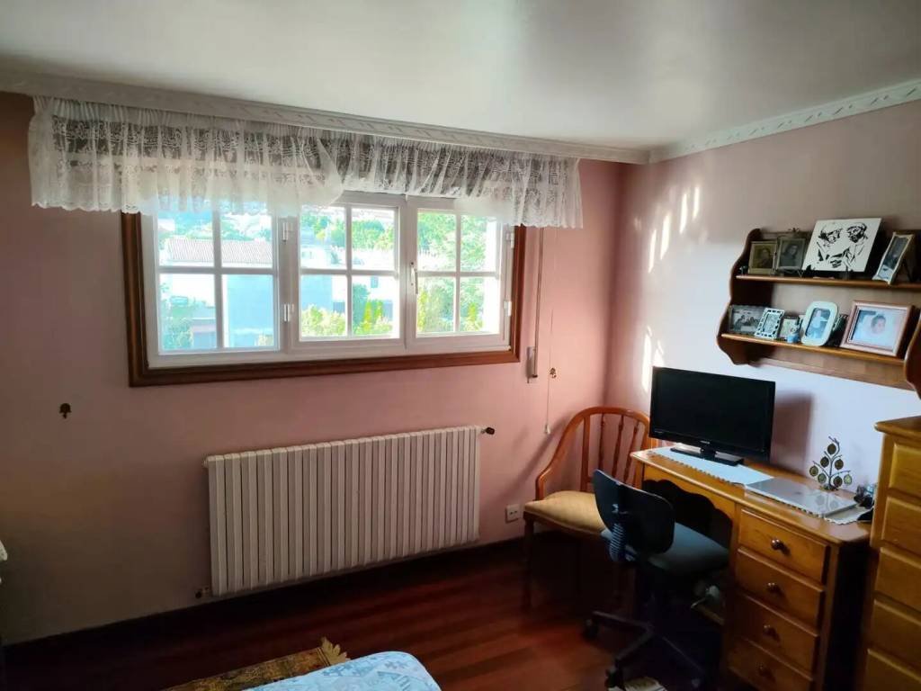 Piso de 100 m² en Ribeira