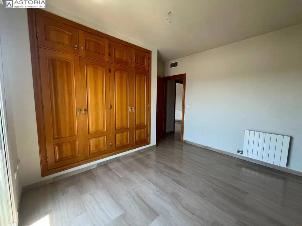 Piso de 120 m² en Granada