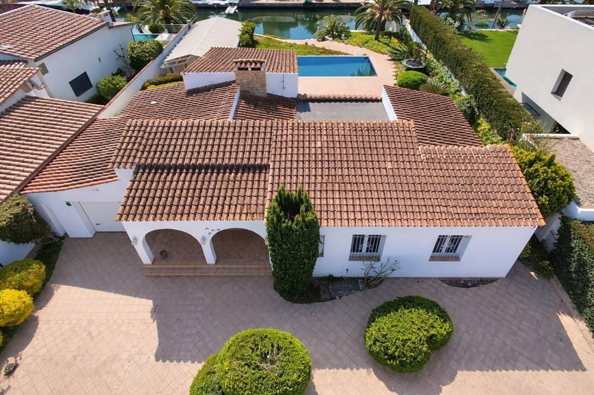 Piso de 397 m² en Castelló d'Empúries