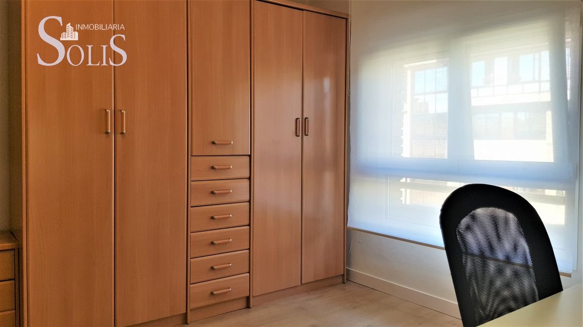 Piso de 90 m² en Oviedo