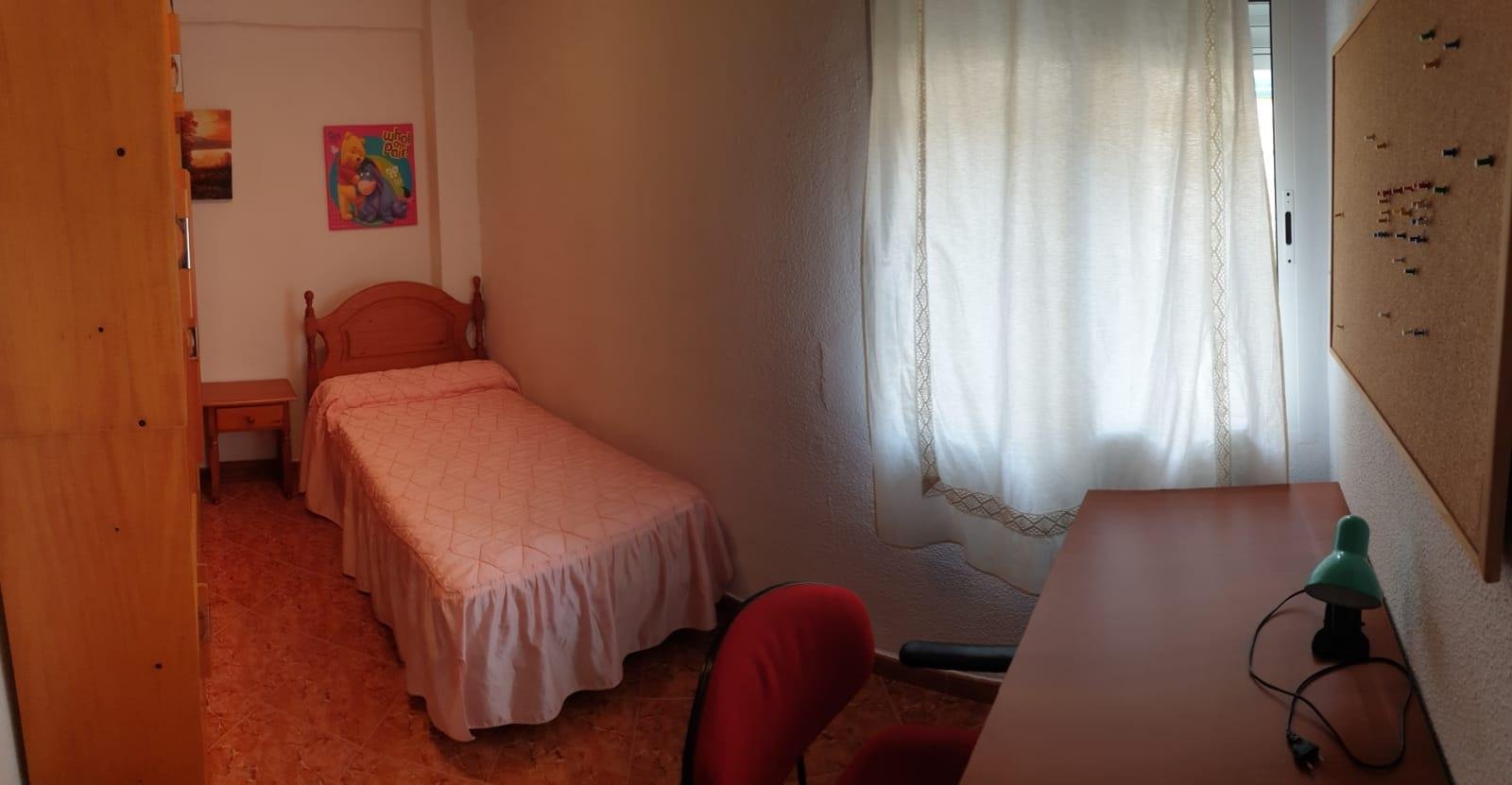 Piso de 80 m² en Sevilla