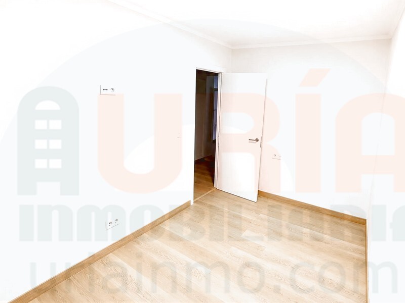 Pis de 78 m² a Oviedo
