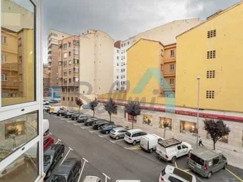 Pis de 75 m² a Oviedo