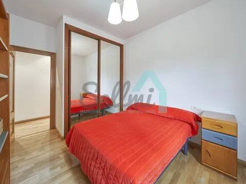 Piso de 106 m² en Oviedo