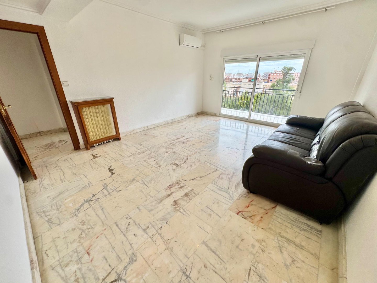 Pis de 150 m² a Oriola