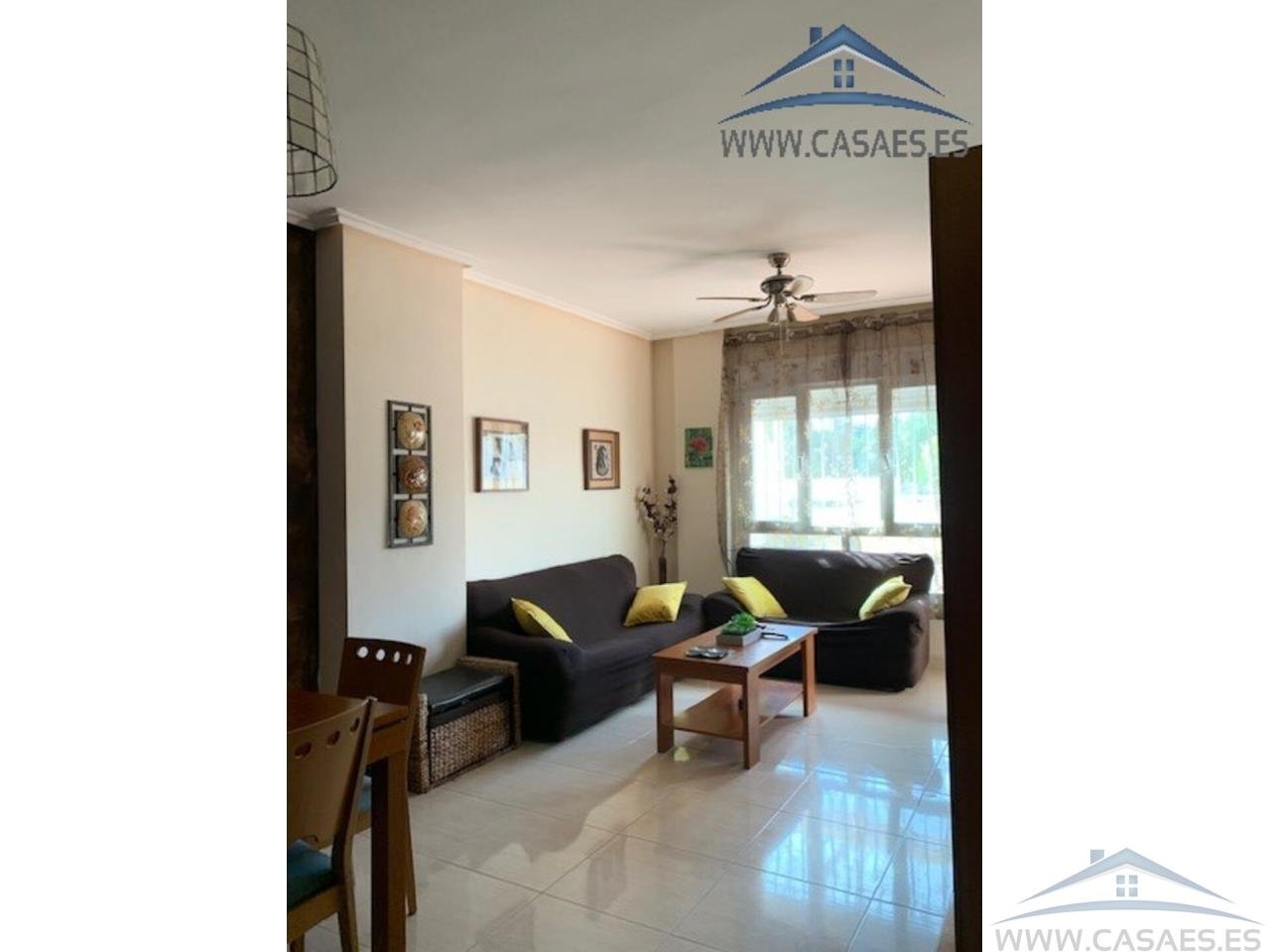 Piso de 80 m² en Roquetas de Mar