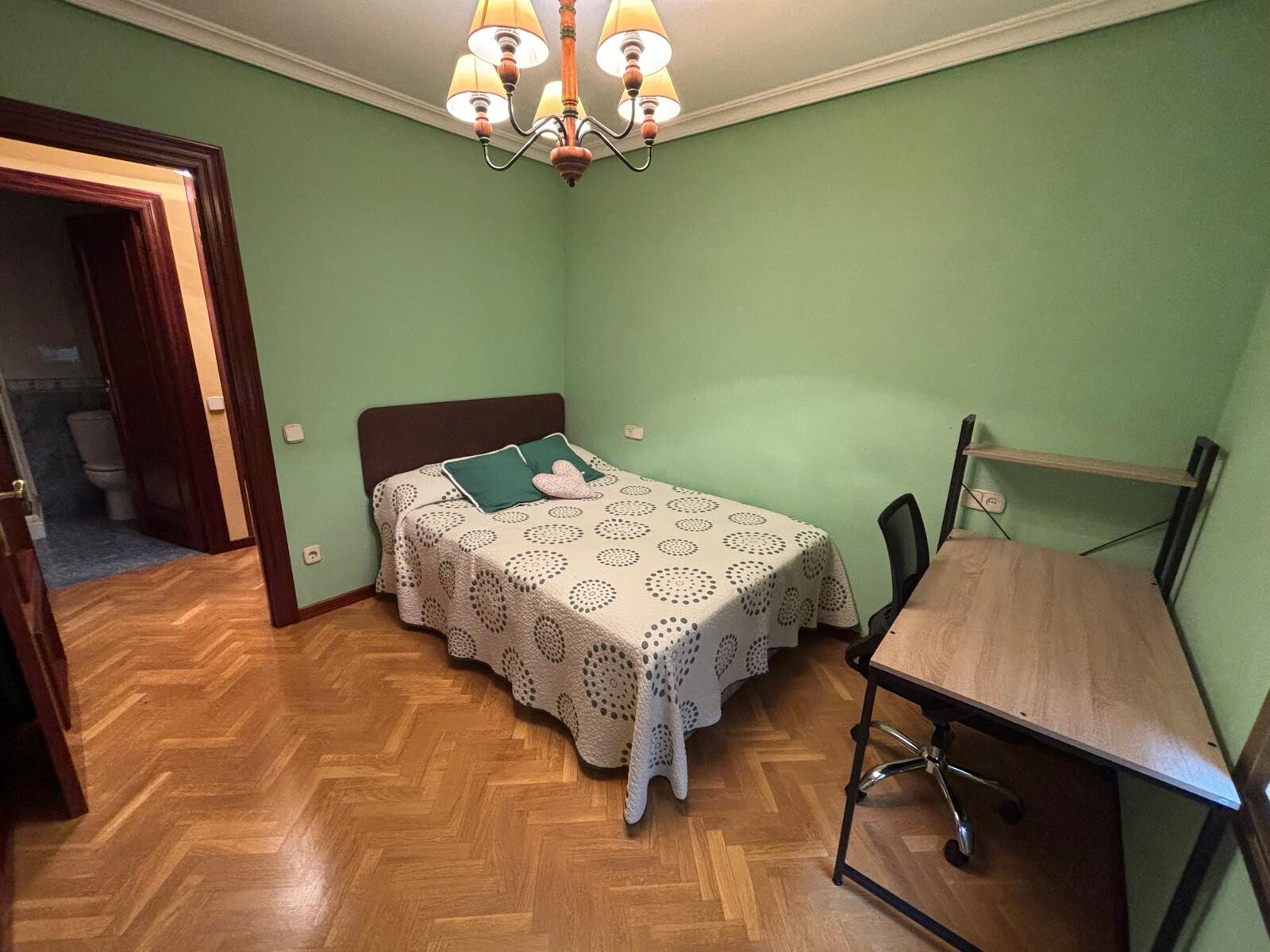 Piso de 75 m² en Oviedo