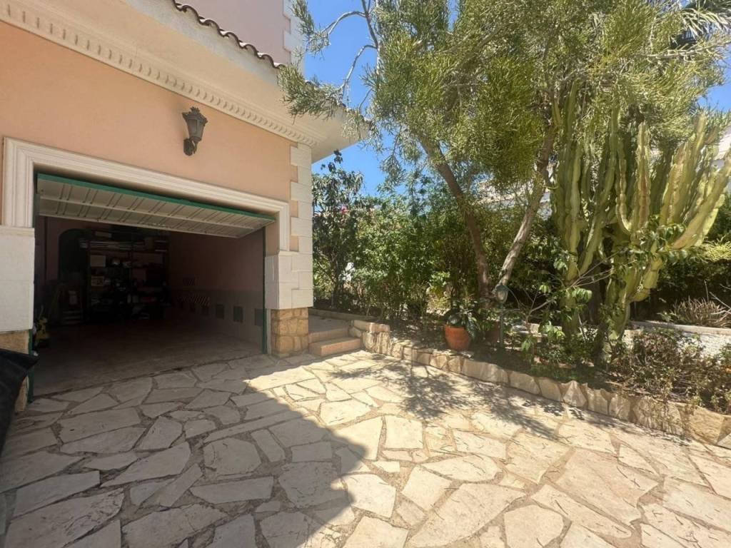 Casa de 306 m² en Alfaz del Pi