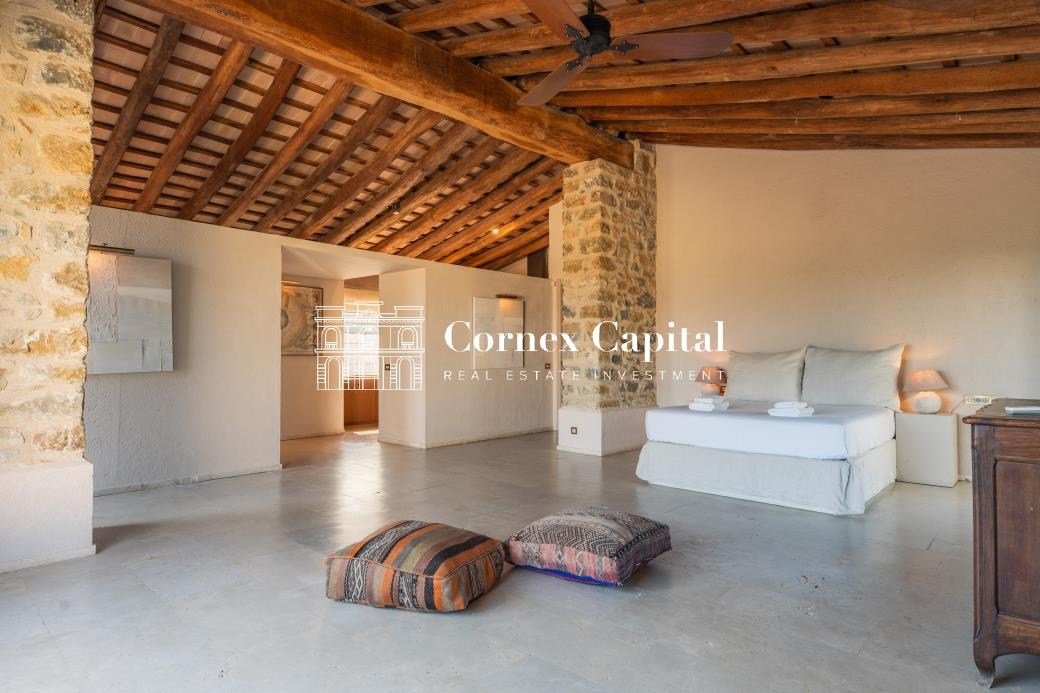 Casa de 855 m² en Pals