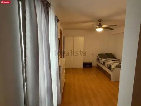 Piso de 95 m² en Almería