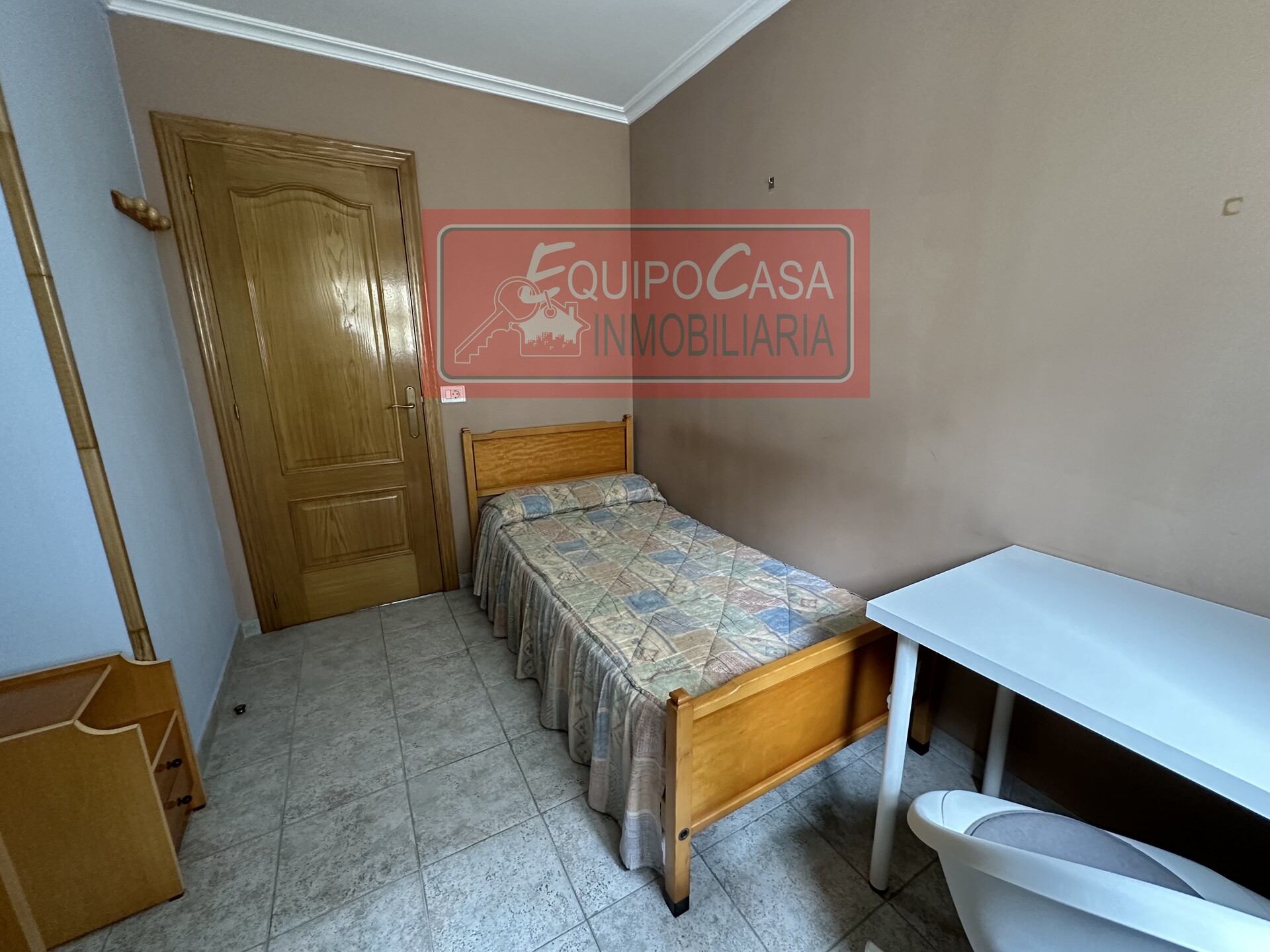 Habitación 349 m², Lugo