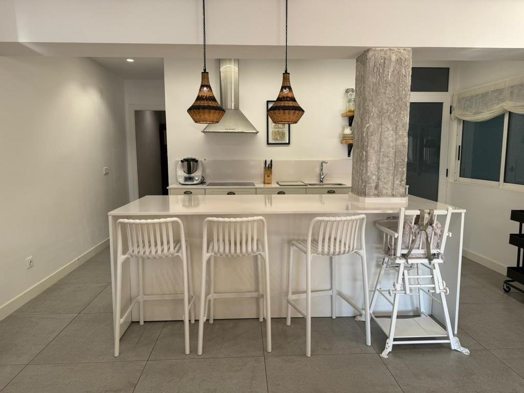 Wohnung 128 m² in Alicante