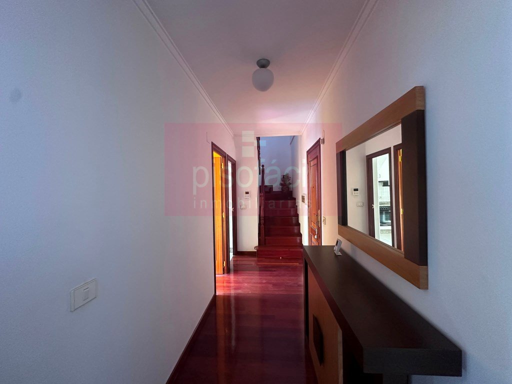 Piso de 120 m² en Lugo