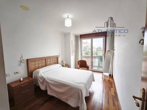 Piso de 88 m² en Carballo
