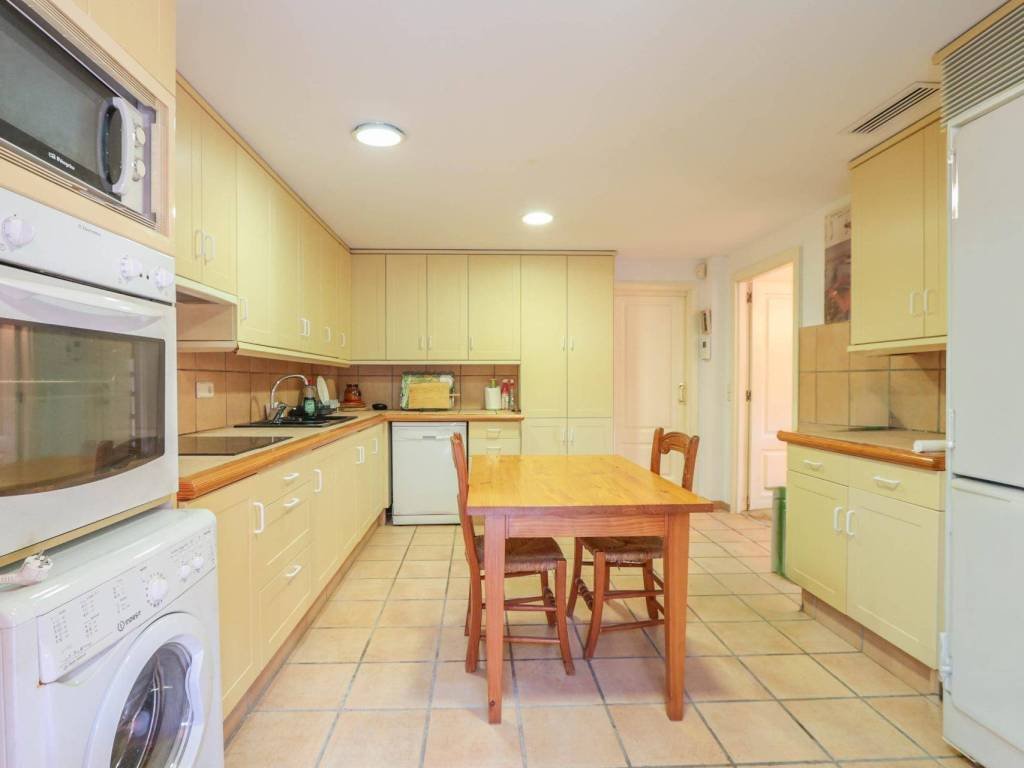 Casa 268 m² a Rocafort