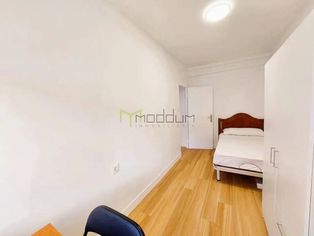 Piso de 79 m² en Santiago de Compostela