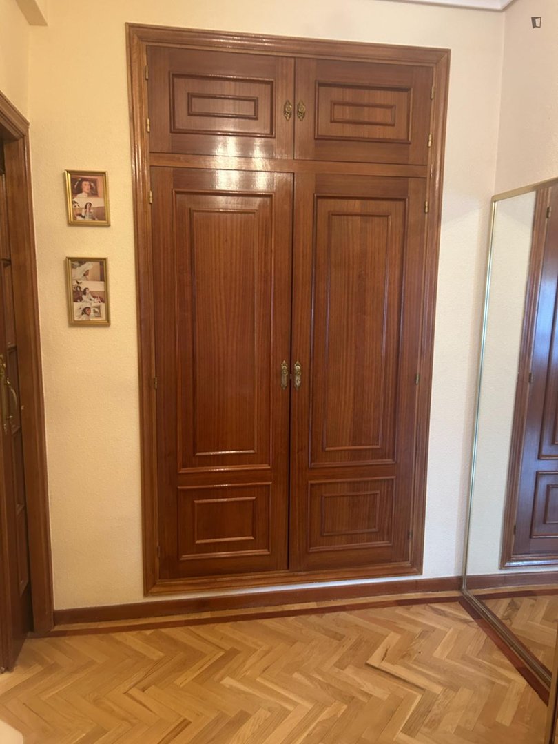 Habitación en alquiler, Villa del Prado