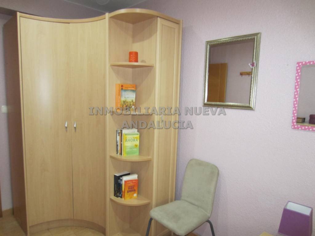 Piso de 85 m² en Almería